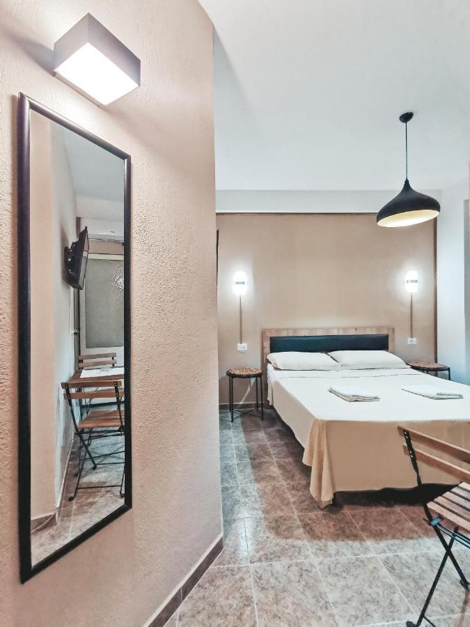 Bed & Breakfast Arda Beachside Living Durrës