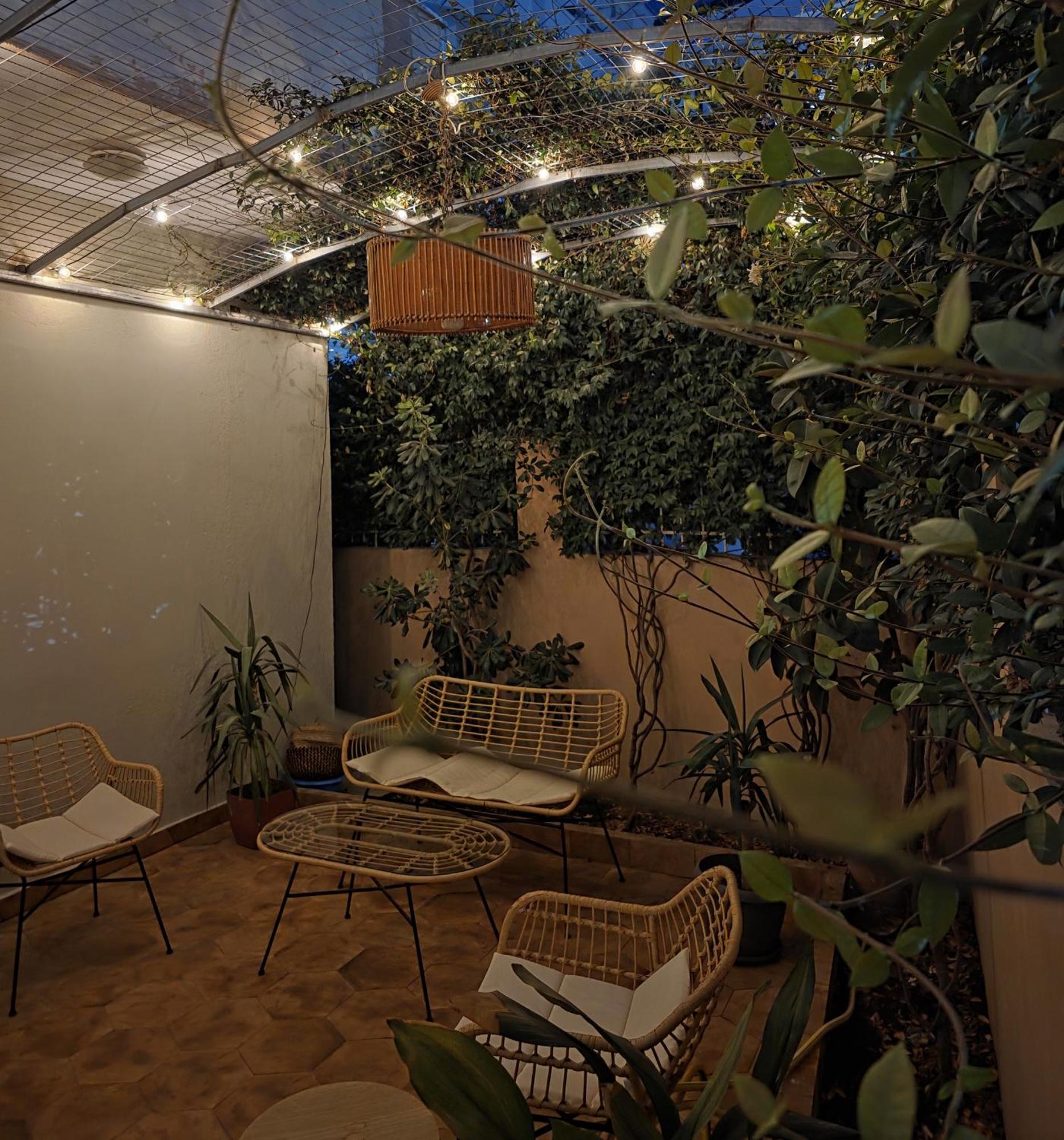Arda Beachside Living *