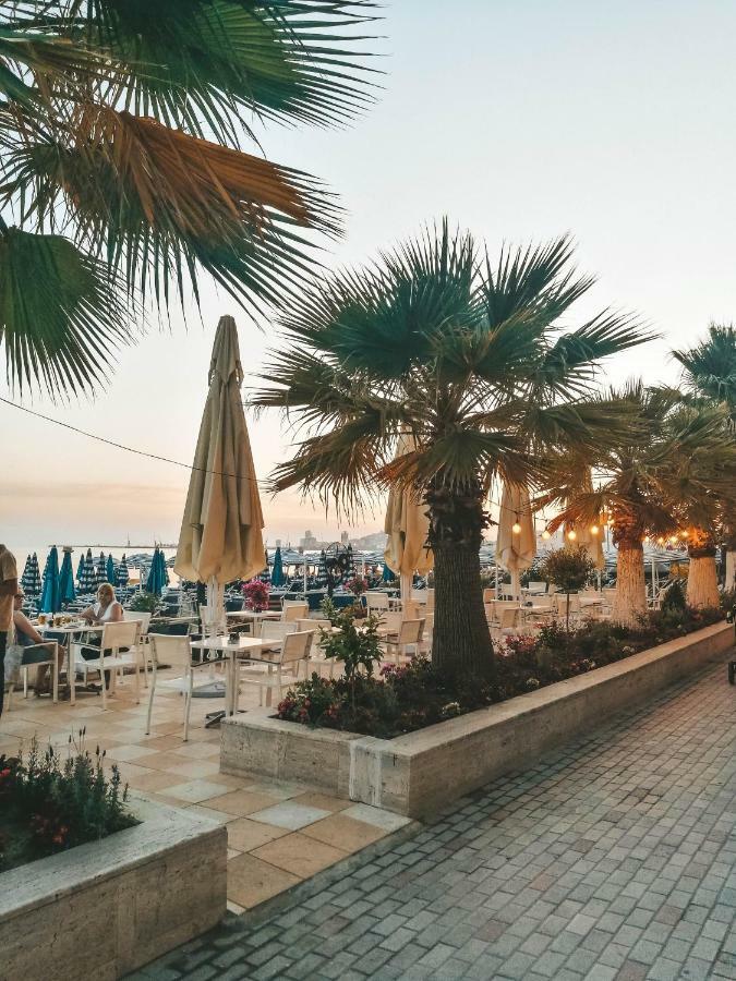 Arda Beachside Living *